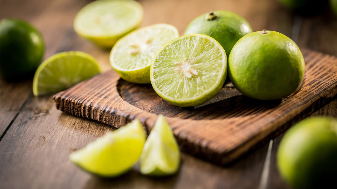 Can Dogs Eat Limes?