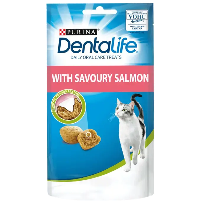 DENTALIFE Salmon Cat Treats Purina UK